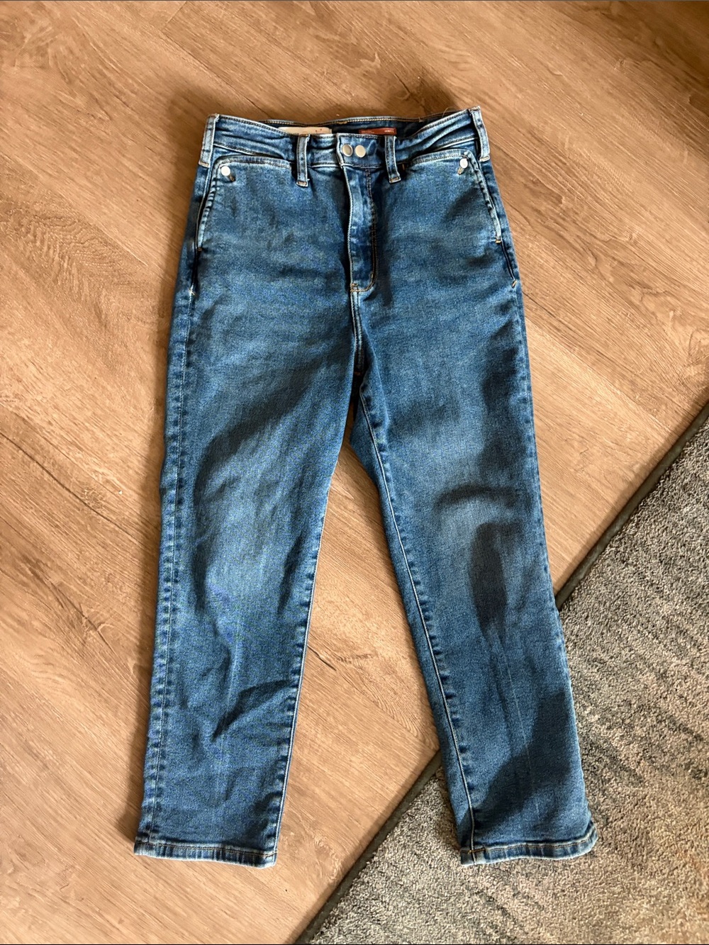 ANTHROPOLOGIE PILCRO JEANS